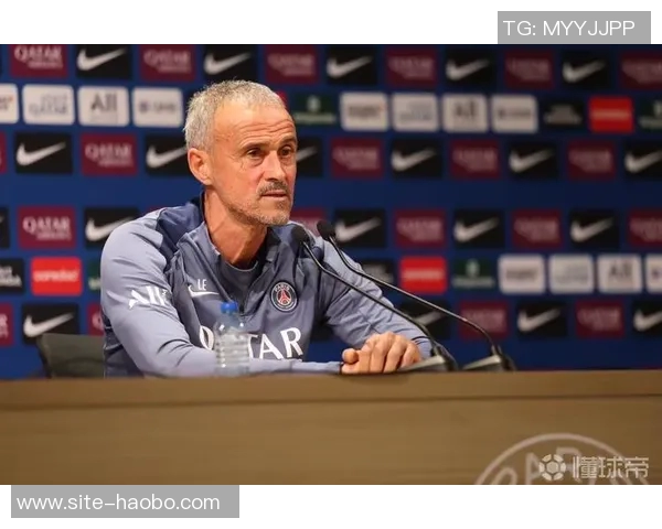 恩里克因伤病潮调整战术多名球员尝试伪九号位新角色