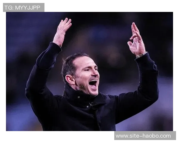 英媒报道班福德与兰帕德重聚考文垂训练昔日切尔西队友再续情谊